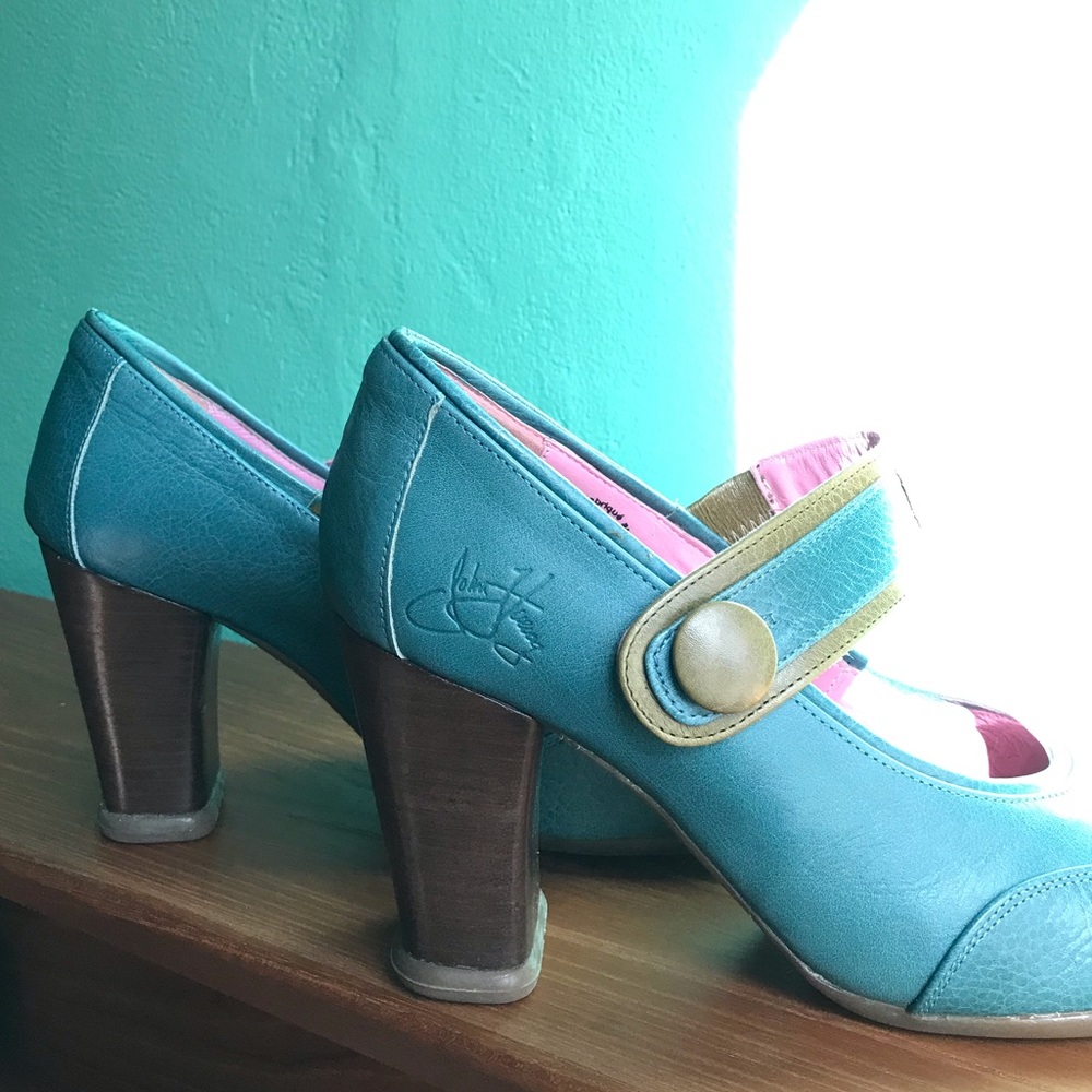 Fluevog Soprano Katia Turquoise Mary Janes 9.5